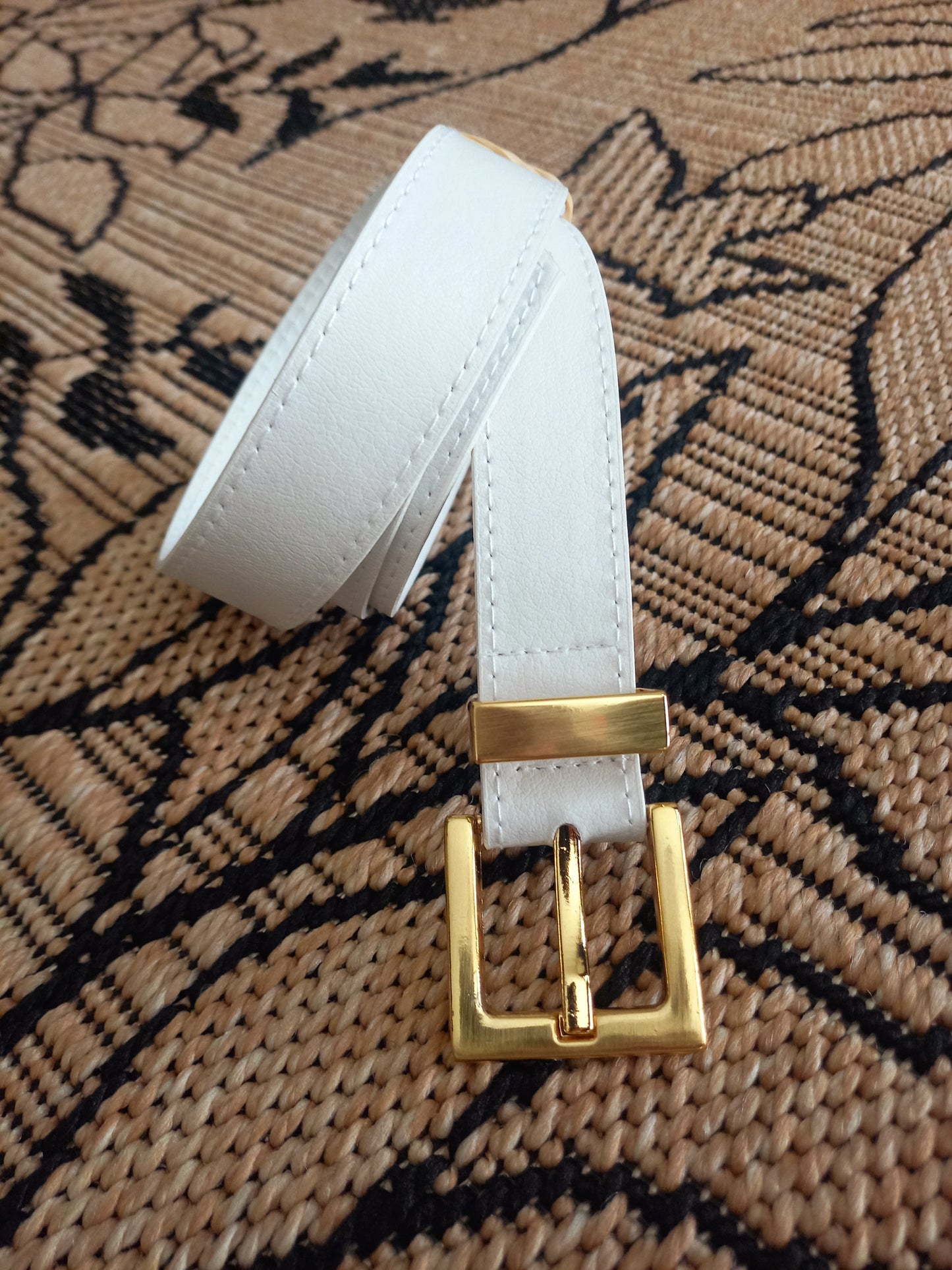 Ceinture fine blanche
