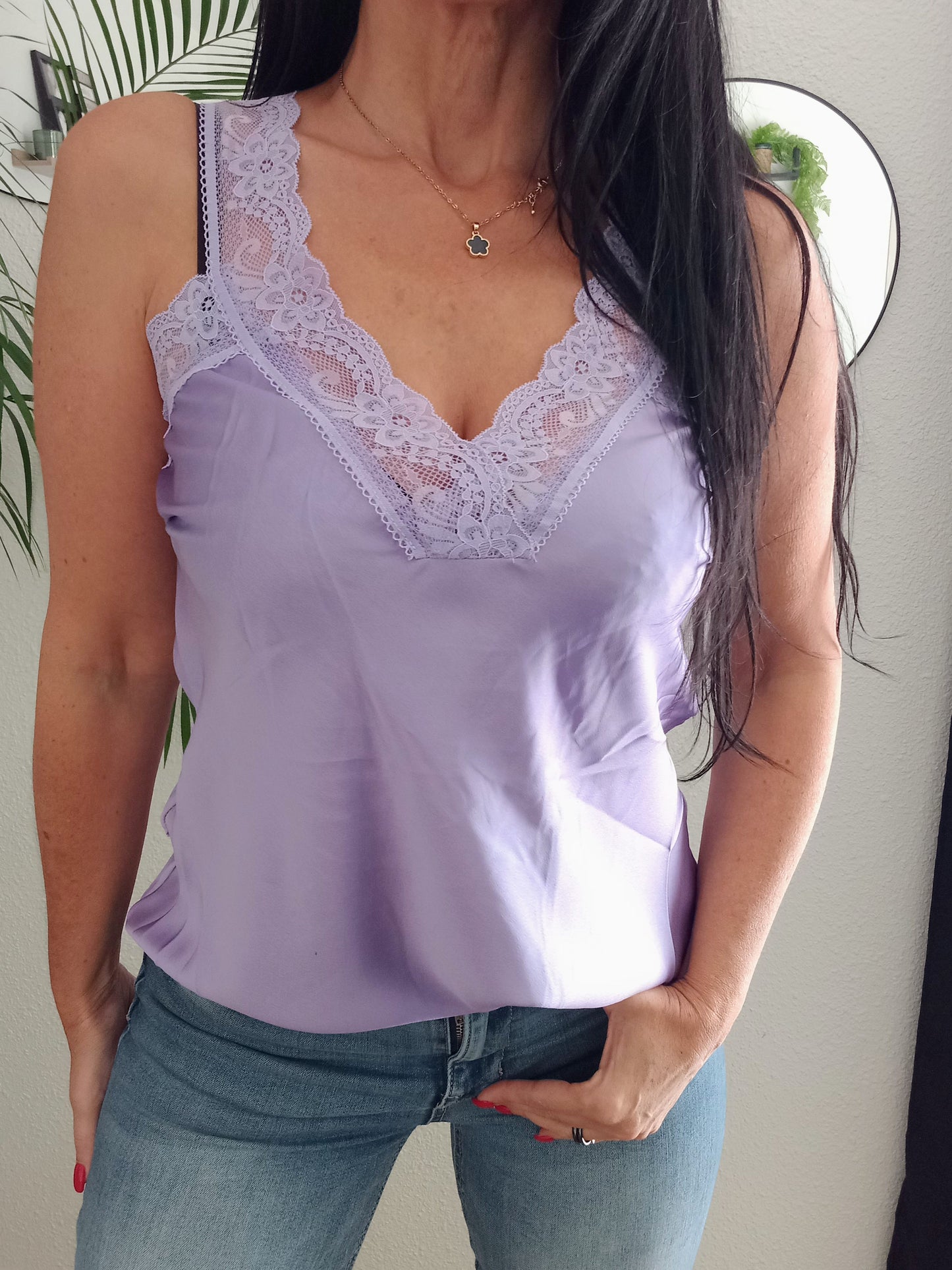 Débardeur dentelle Lilas