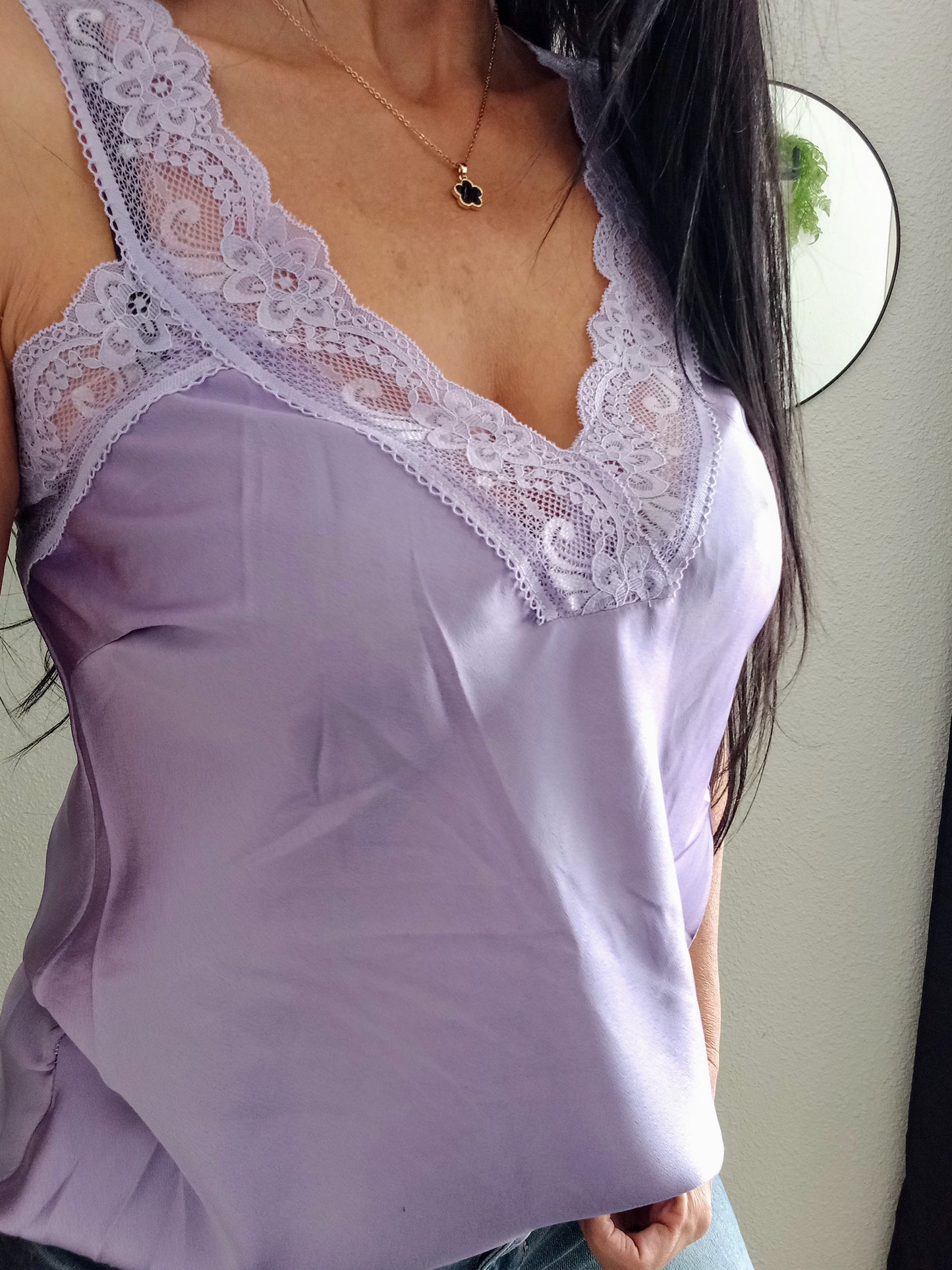 Débardeur dentelle Lilas